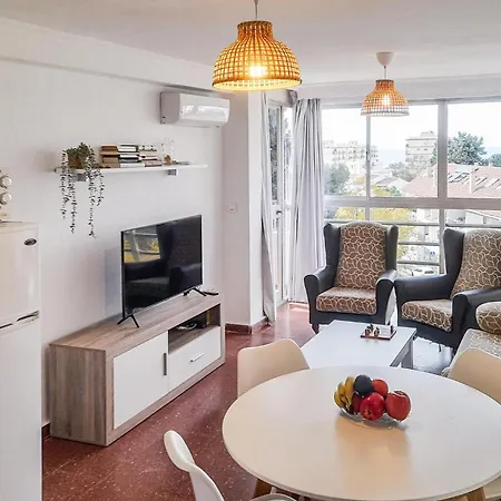 Cozy In Costa With Kitchen Apartamento *