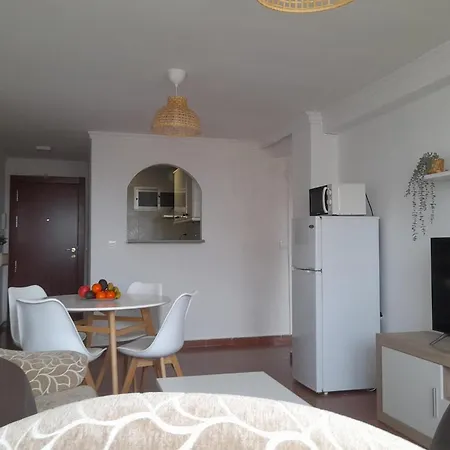 Cozy In Costa With Kitchen Apartamento Benalmádena
